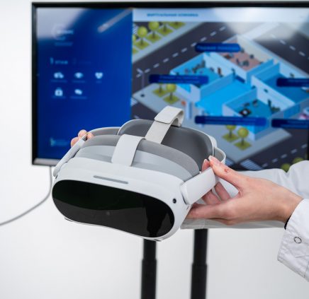 Руководитель проектов VR-направления ИИР СамГМУ на международной конференции в Киргизии